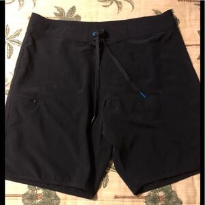 Nice Carve swim trunks and tie-shirt